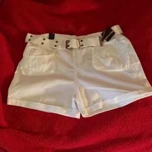 Helium London stretch shots.